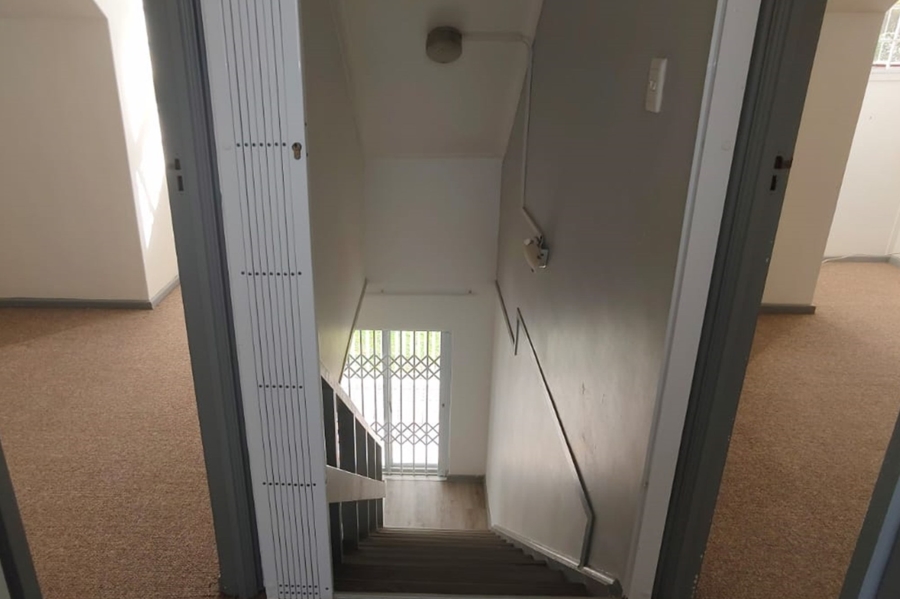 To Let 4 Bedroom Property for Rent in Heather Park Western Cape